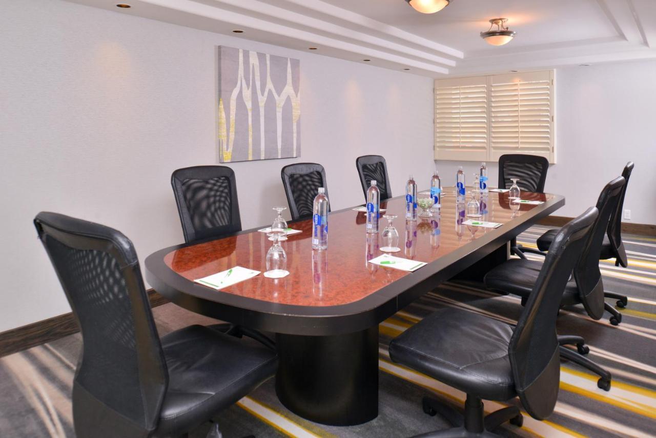 Holiday Inn Dallas-Richardson By Ihg Esterno foto